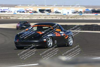 media/Jan-25-2025-CalClub SCCA (Sat) [[03c98a249e]]/Race 1/